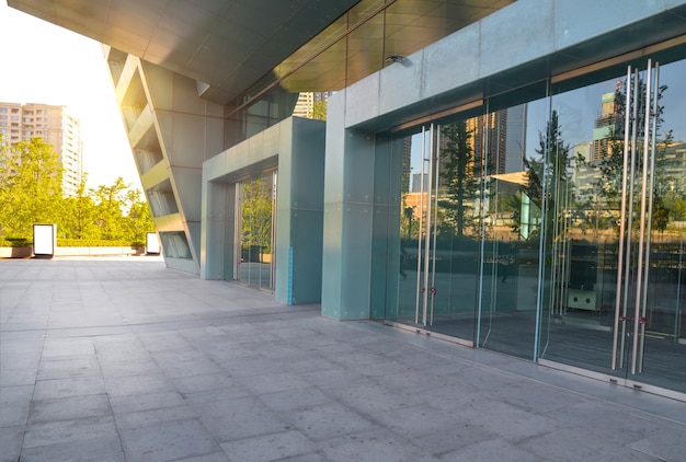 Neon Clean LA: Your Partner in Corporate Curb Appeal