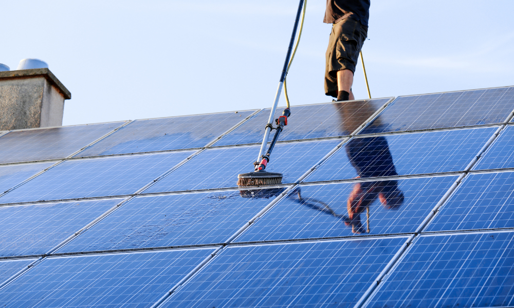6 Expert Tips for Pristine, High-Efficiency Solar Panels in Los Angeles thumbnail image